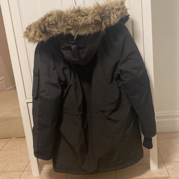 Golden by Tna true north parka in black . Stylish and will keep you very warm! - Picture 3 of 3